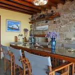 Aether Mykonos 5br With Serene Port & Town Views 图罗斯