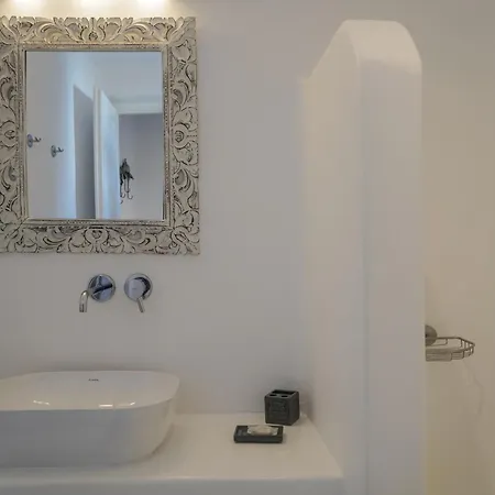 Villa Aether Mykonos 5br With Serene Port & Town Views