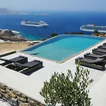 Aether Mykonos 5br With Serene Port & Town Views ヴィラ