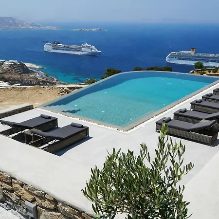Aether Mykonos 5br With Serene Port & Town Views וילה