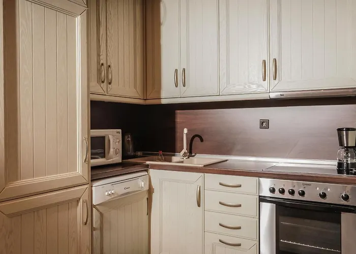 Aether Mykonos 5br With Serene Port & Town Views Tourlos